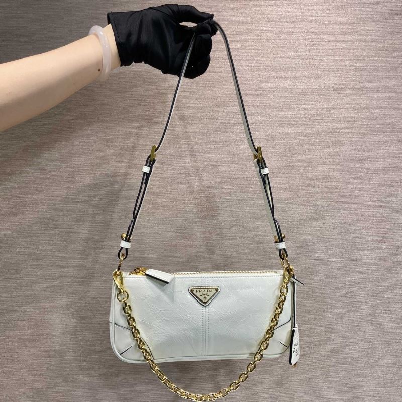 Pra*a hobo bags